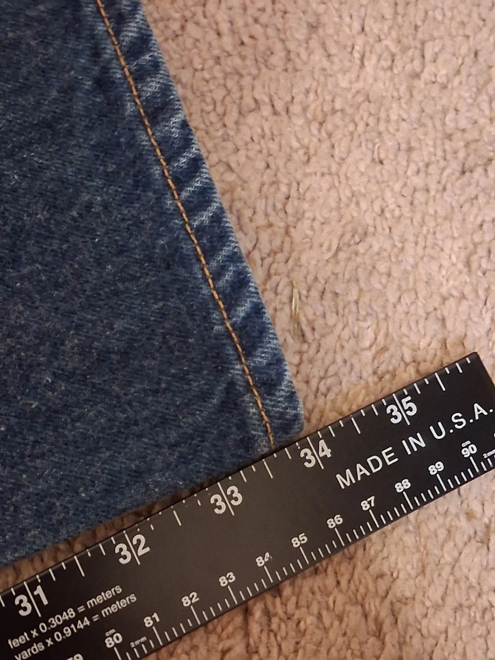 VINTAGE 1996 Levi's Men's Relaxed Fit Dark Blue Jeans